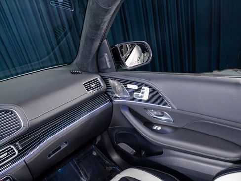 New 2026 Mercedes-Benz GLE 63 AMG S image 27