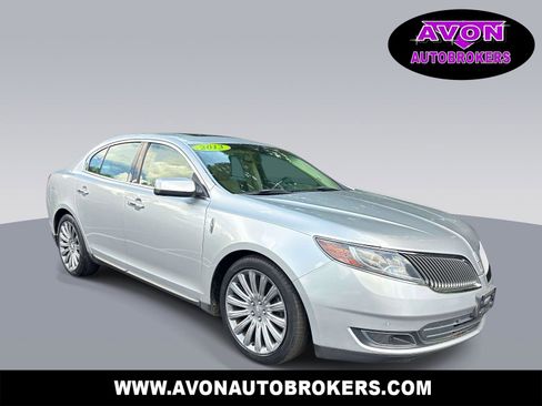 Used 2013 Lincoln MKS FWD image 1