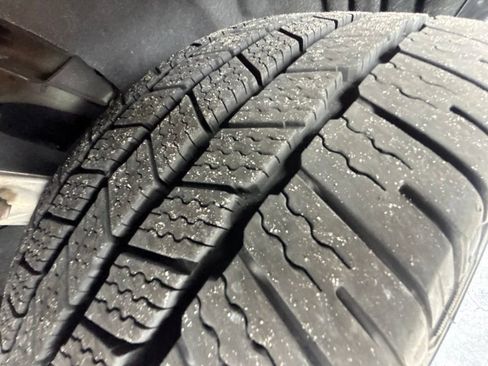 Used 2023 Dodge Durango GT RWD image 36