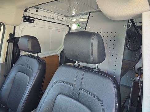Used 2020 Ford Transit Connect XL image 6