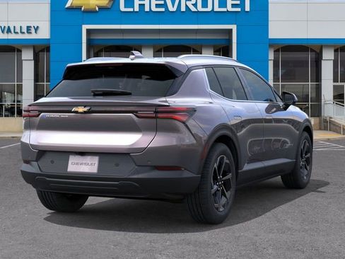 New 2026 Chevrolet Equinox EV LT image 4