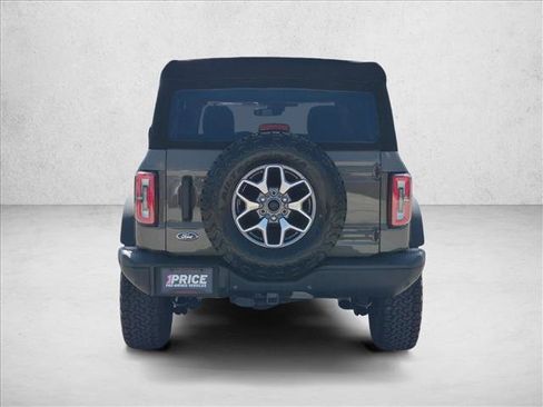 Used 2025 Ford Bronco Badlands AWD/4WD image 7