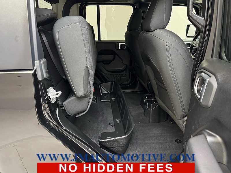 Used 2022 Jeep Gladiator Sport AWD/4WD image 17