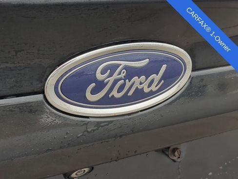 Used 2015 Ford Fusion SE image 12