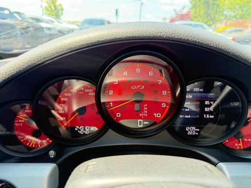 Used 2014 Porsche 911 GT3 RWD image 19