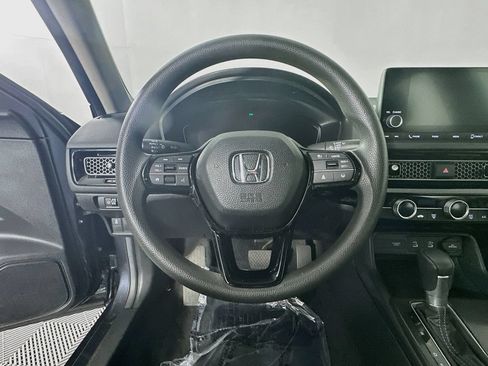 Used 2025 Honda Civic LX image 16