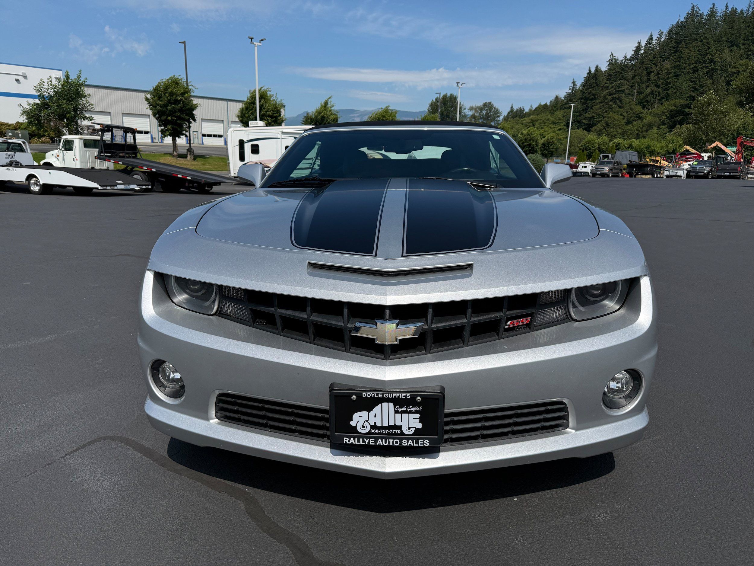 Used 2012 Chevrolet Camaro SS w/ RS Package RWD image 2