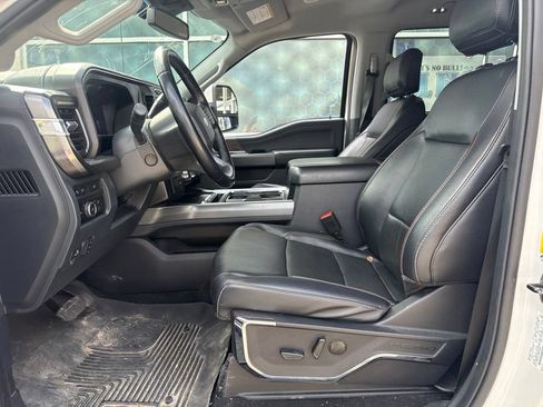 Used 2023 Ford F350 Lariat w/ Lariat Ultimate Package AWD/4WD image 5