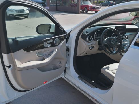 Used 2016 Mercedes-Benz C 300 4MATIC Sedan w/ Multimedia Package image 5