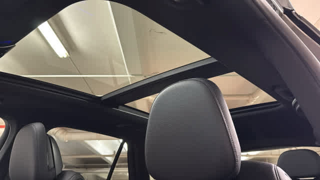 Certified 2026 Mercedes-Benz GLC 300 4MATIC image 25