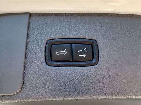 Used 2019 Porsche Cayenne S AWD/4WD image 14