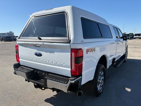 Used 2023 Ford F350 Lariat w/ Lariat Ultimate Package image 3