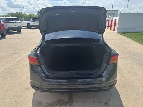 Used 2022 Nissan Altima 2.5 SV FWD image 10
