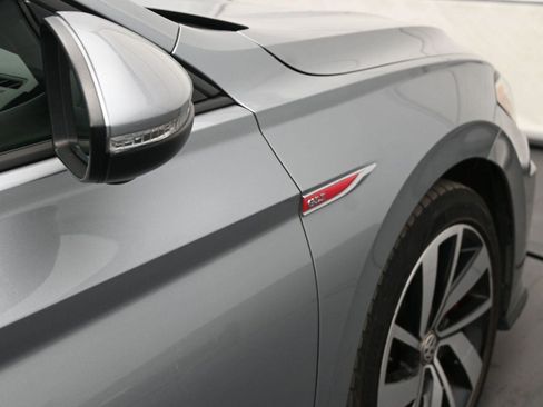 Used 2019 Volkswagen Jetta GLI image 15