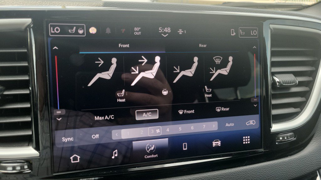 Used 2025 Chrysler Pacifica Select FWD image 35