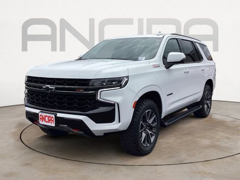 Used 2021 Chevrolet Tahoe Z71 w/ Z71 Signature Package AWD/4WD image 9
