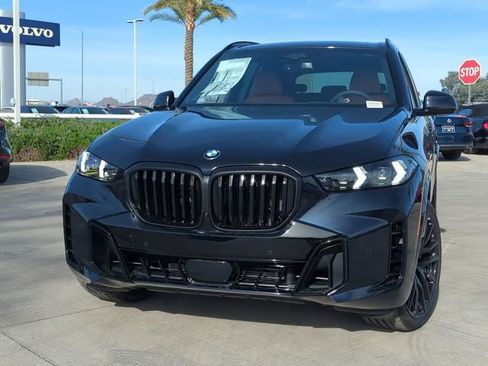 Used 2026 BMW X5 sDrive40i w/ M Sport Package RWD image 3