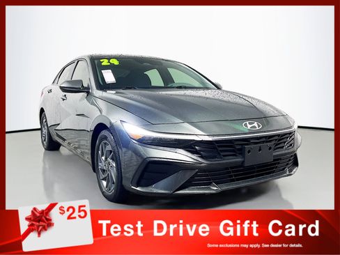 Used 2024 Hyundai Elantra Blue FWD image 1
