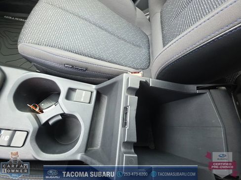 Certified 2025 Subaru Forester Premium image 23