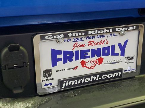 Used 2021 Jeep Gladiator Sport image 11