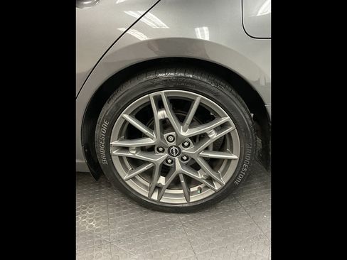 Used 2024 Nissan Altima 2.0 SR FWD image 36