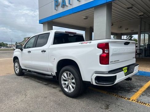 New 2026 Chevrolet Silverado 1500 Custom AWD/4WD image 10