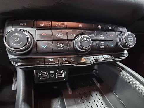 Used 2026 Dodge Durango GT image 22