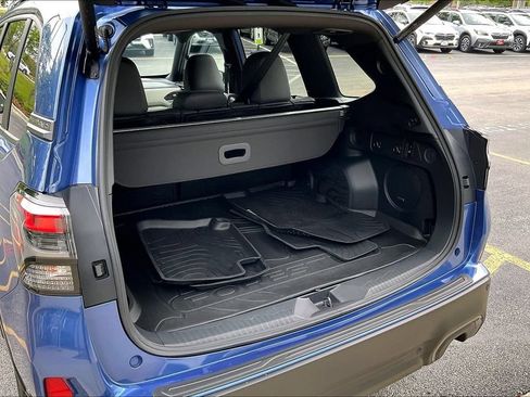 Used 2025 Subaru Forester Limited w/ Popular Package AWD/4WD image 31