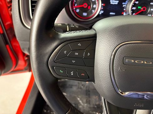 Used 2021 Dodge Charger SXT image 19