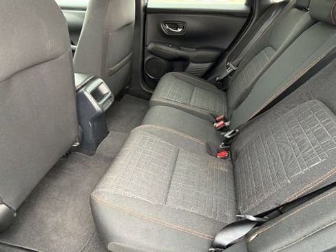 Used 2024 Honda HR-V Sport image 16