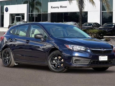 Used 2020 Subaru Impreza 2.0i image 2