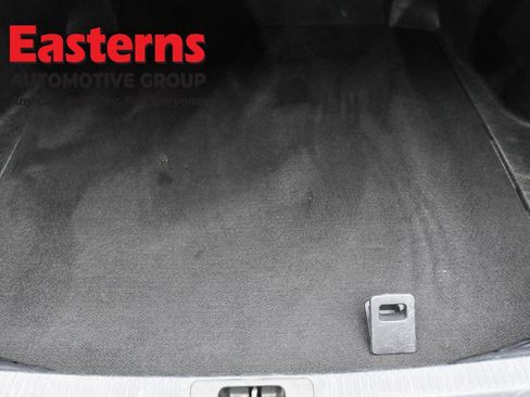 Used 2024 Toyota Camry SE FWD image 9