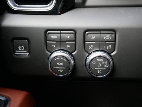 New 2026 GMC Sierra 2500 Denali Ultimate image 22