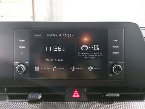 Used 2025 Kia Sportage LX image 21