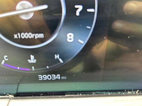 Used 2024 Kia Telluride SX Prestige X-Pro AWD/4WD image 12
