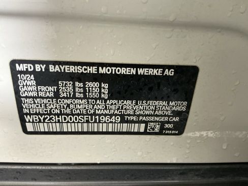 Certified 2025 BMW i4 eDrive40 w/ Premium Package image 33