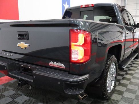 Used 2018 Chevrolet Silverado 1500 High Country AWD/4WD image 24