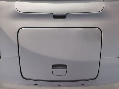 New 2026 Volvo EX30 Plus w/ Protection Package RWD image 24