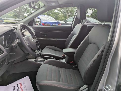 Used 2026 Mitsubishi Outlander Sport SE AWD/4WD image 19