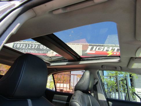 Used 2020 Toyota Camry XSE w/ Navigation Package image 8