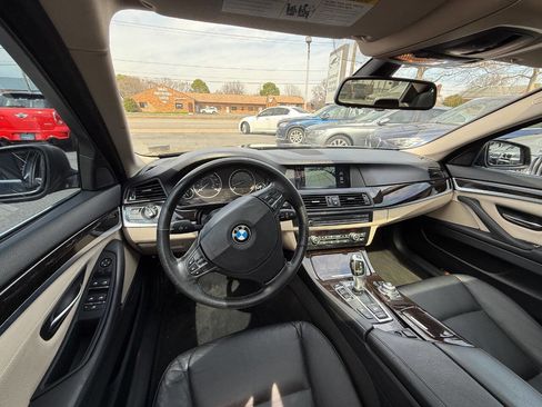 Used 2012 BMW 535i xDrive Sedan image 15