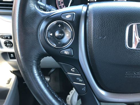 Used 2016 Honda Pilot EX-L image 19