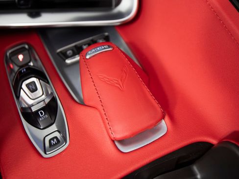 Used 2021 Chevrolet Corvette Stingray Preferred Cpe w/ Engine Appearance Package RWD image 34