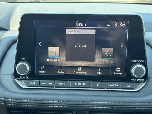 Certified 2026 Nissan Rogue SV FWD image 8