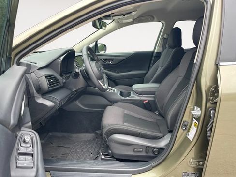 Used 2025 Subaru Outback Premium w/ Popular Package #1A AWD/4WD image 9