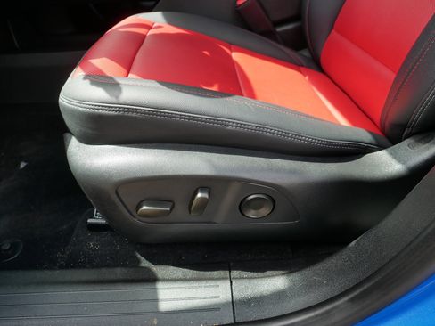 Used 2024 Chevrolet Equinox EV RS AWD/4WD image 20