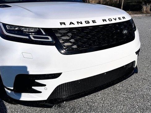 Used 2021 Land Rover Range Rover Velar R-Dynamic S image 36