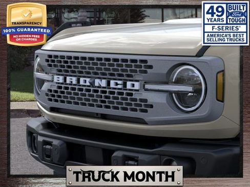 New 2025 Ford Bronco Badlands image 19