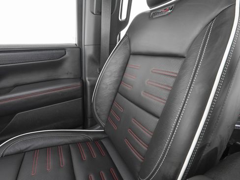 Used 2026 GMC Yukon XL AT4 Ultimate image 31