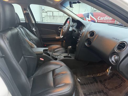 Used 2006 Pontiac Grand Prix GT w/ Sun And Sound Package image 13